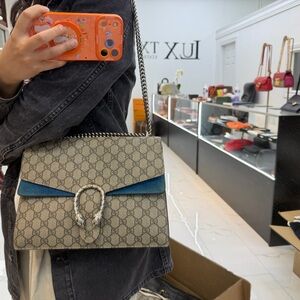 Gucci Beige GG Supreme Canvas Shoulder Bag with Blue Trim